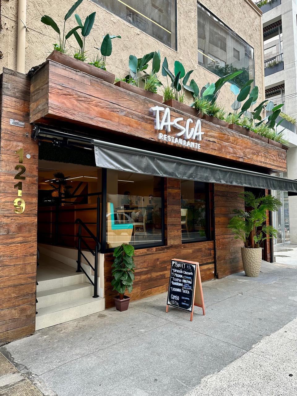 Fachada Tasca Jardins